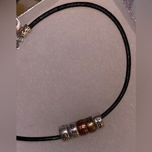 Vintage Premier Designs Circle Of Friends Love Hope Honesty Necklace 14” With 3”